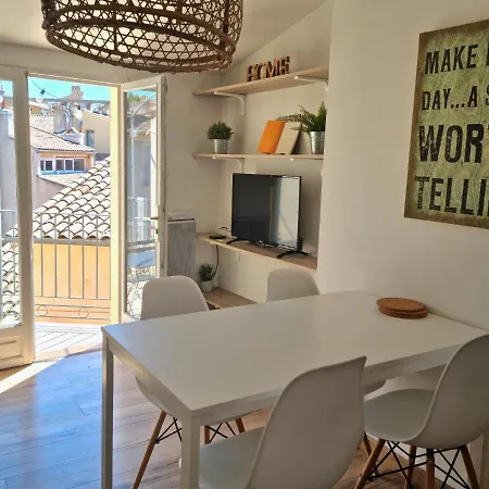 Un Balcon Sur Les Toits D'aix Апартаменты Экс-ан-Прованс